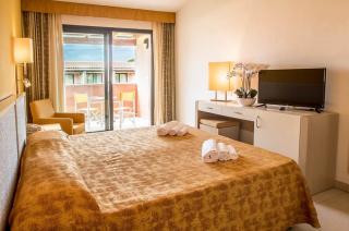 Baja Bianca Beach Resort Cristoforo Travel